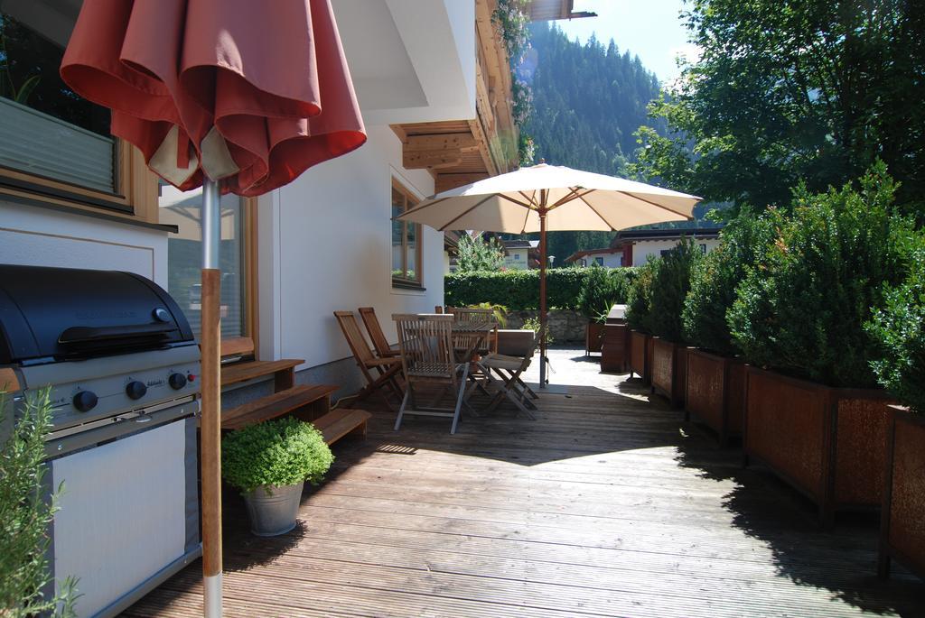 Alpen Appartements Hochmuth Mayrhofen Ngoại thất bức ảnh