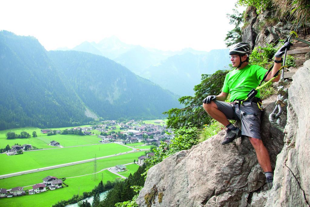 Alpen Appartements Hochmuth Mayrhofen Ngoại thất bức ảnh